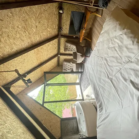 Riverside House Luxe tent *